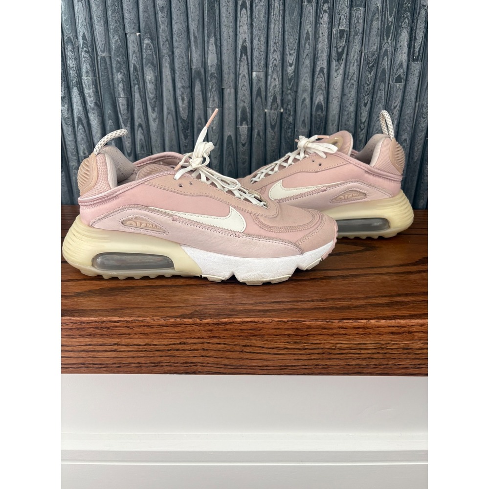 Nike Air Max 2090 Barely Rose White Sneakers DA8702-600 Womens Size 7